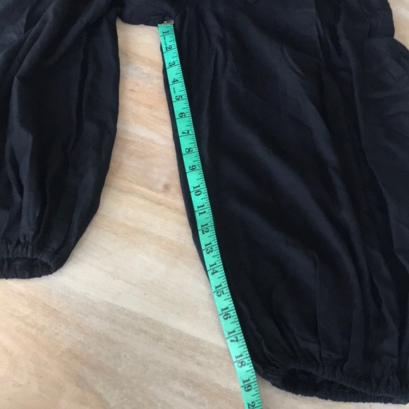 Buddha Crops - One Size Fits All. - Picture 7 of 12